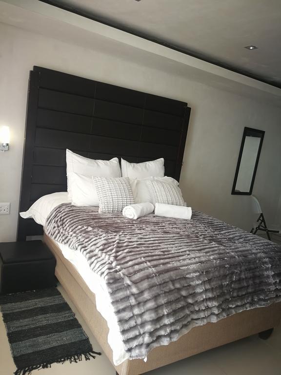 Tsumeb Guesthouse Kamho エクステリア 写真