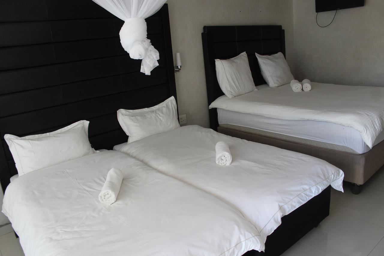 Tsumeb Guesthouse Kamho エクステリア 写真