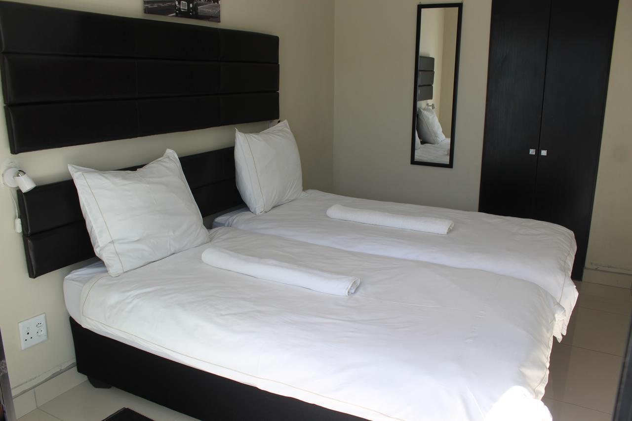 Tsumeb Guesthouse Kamho エクステリア 写真