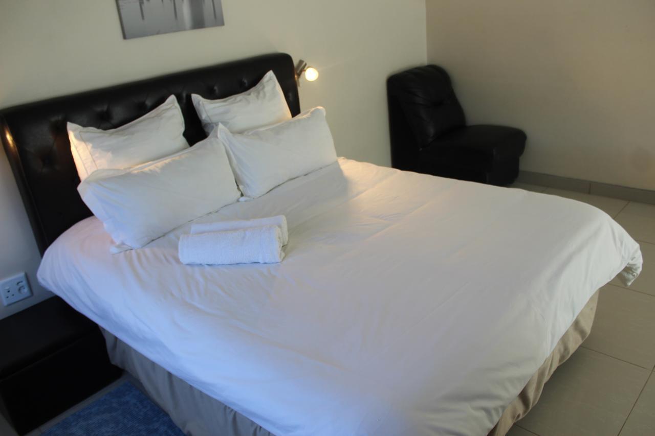 Tsumeb Guesthouse Kamho エクステリア 写真