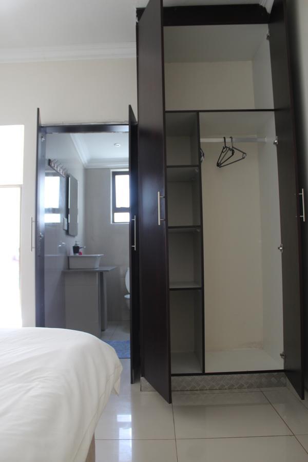 Tsumeb Guesthouse Kamho エクステリア 写真